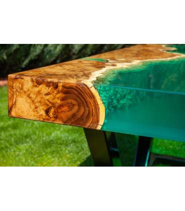 Pouring epoxy Resin WWA resoltech  for deep transparent pours