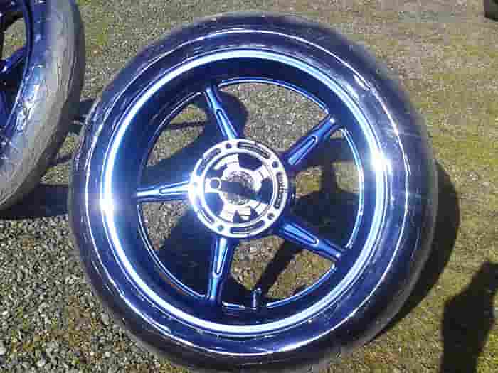 Types of motorcycle rim paint