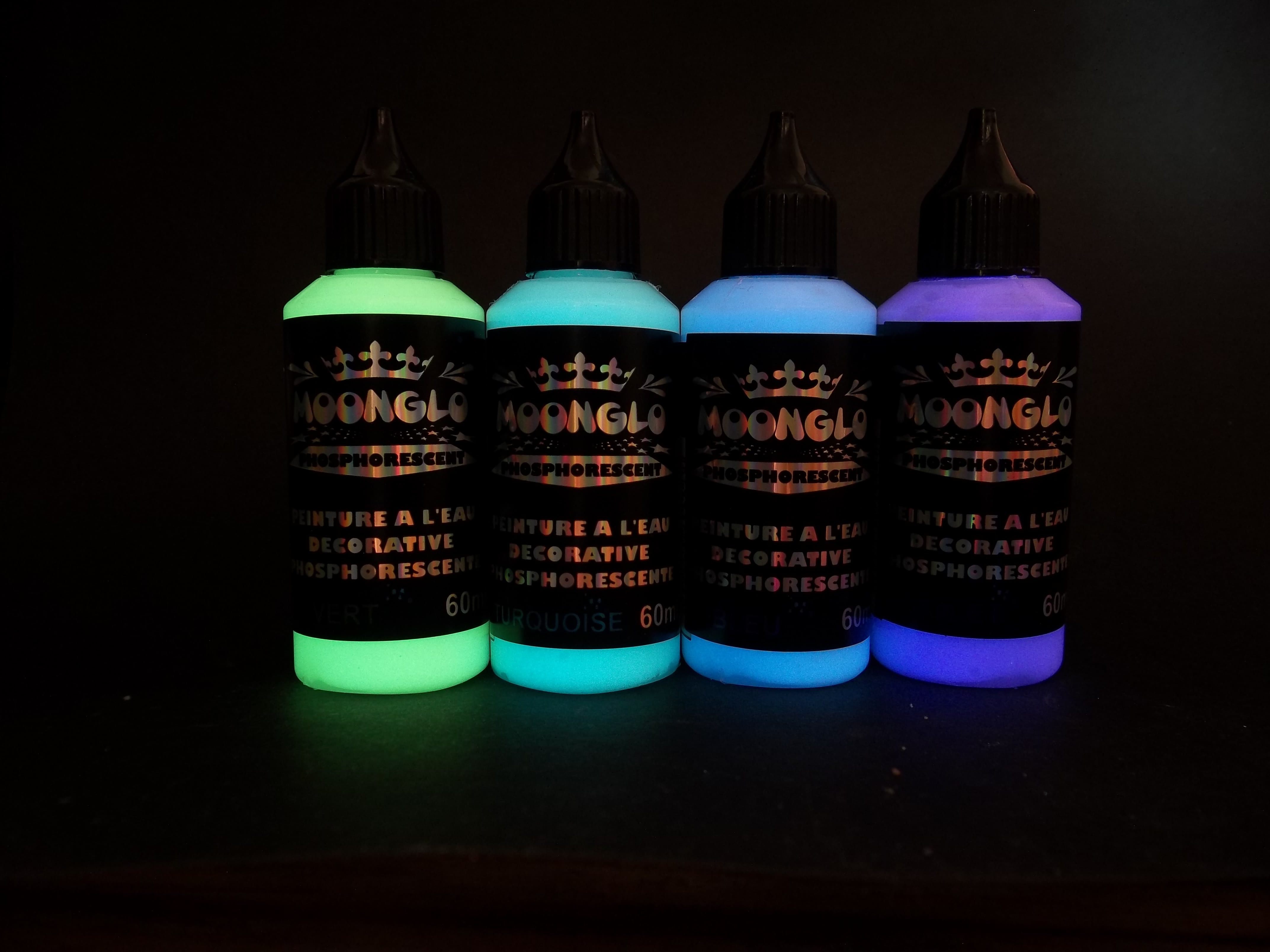 Phosphorescent paint for decoration and creative hobbies